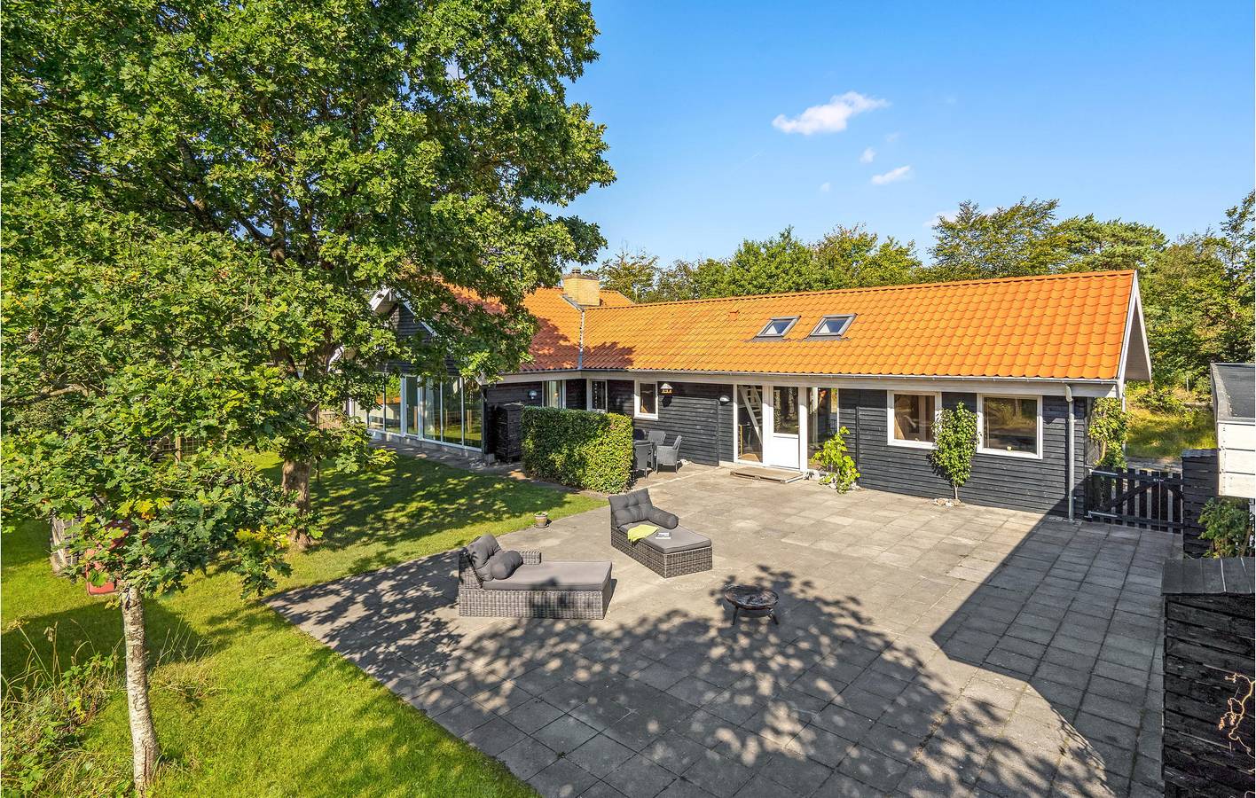 Feriehus for 10 personer med pool in Hou, Aalborg Kommune
