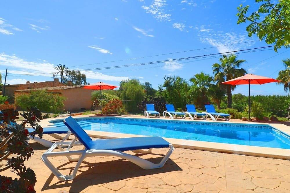 Finca \"Can Cova\" with Private Pool and Wi-Fi in Es Llombards, Santanyí