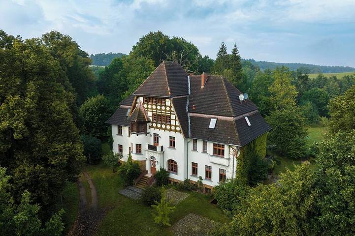 Ferienhaus für 24 Personen, mit Terrasse und Sauna sowie Garten in Kuhlen-Wendorf