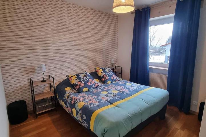 Gîte pour 10 personnes, avec balcon/terrasse et terrasse à La Bourgonce - 2