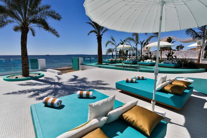 Hôtel pour 4 personnes, avec vue ainsi que piscine et terrasse, animaux acceptés dans Playa d'en Bossa - 3