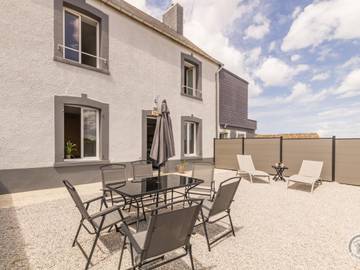 Gîte pour 4 personnes, avec jardin dans Plage des Gougins