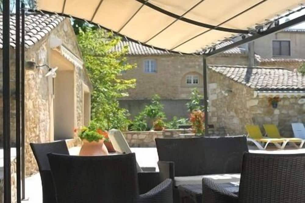 Atemberaubend renoviertes Klosterschloss aus dem 11. Jahrhundert in Althen-des-Paluds, Vaucluse