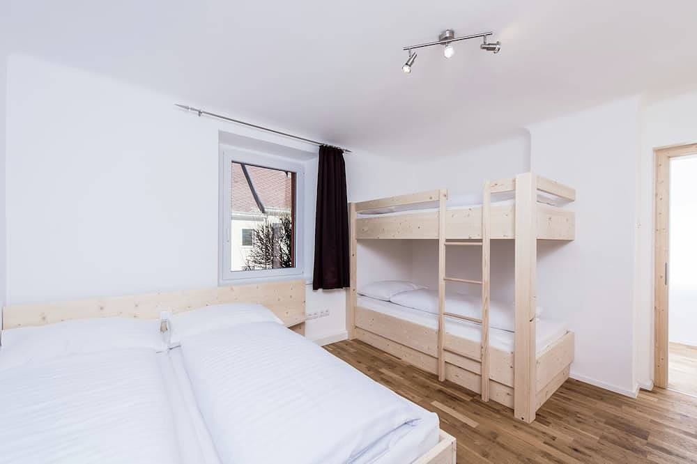 Geräumige Wohnung in der Steiermark mit Sauna (o. Kaution) in Eisenerz, Östliche Obersteiermark