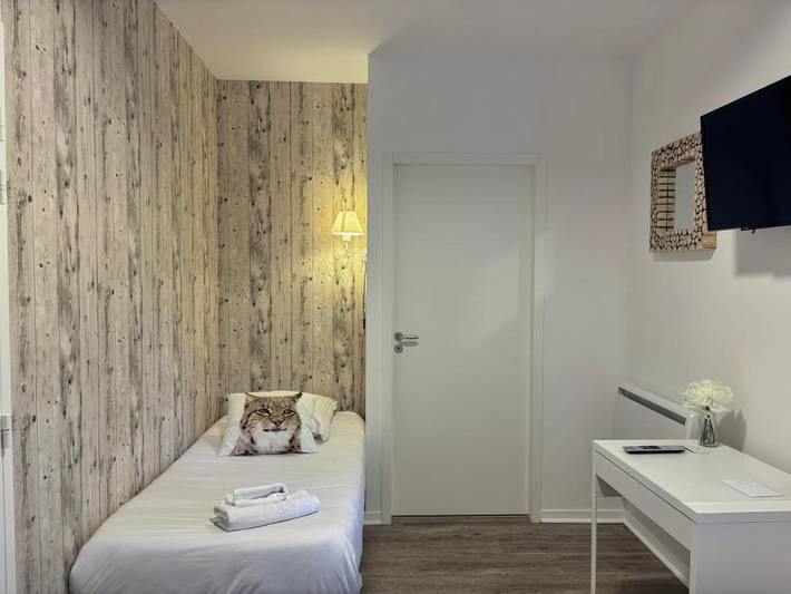 Hôtel pour 2 personnes, avec jardin à Commes - 3