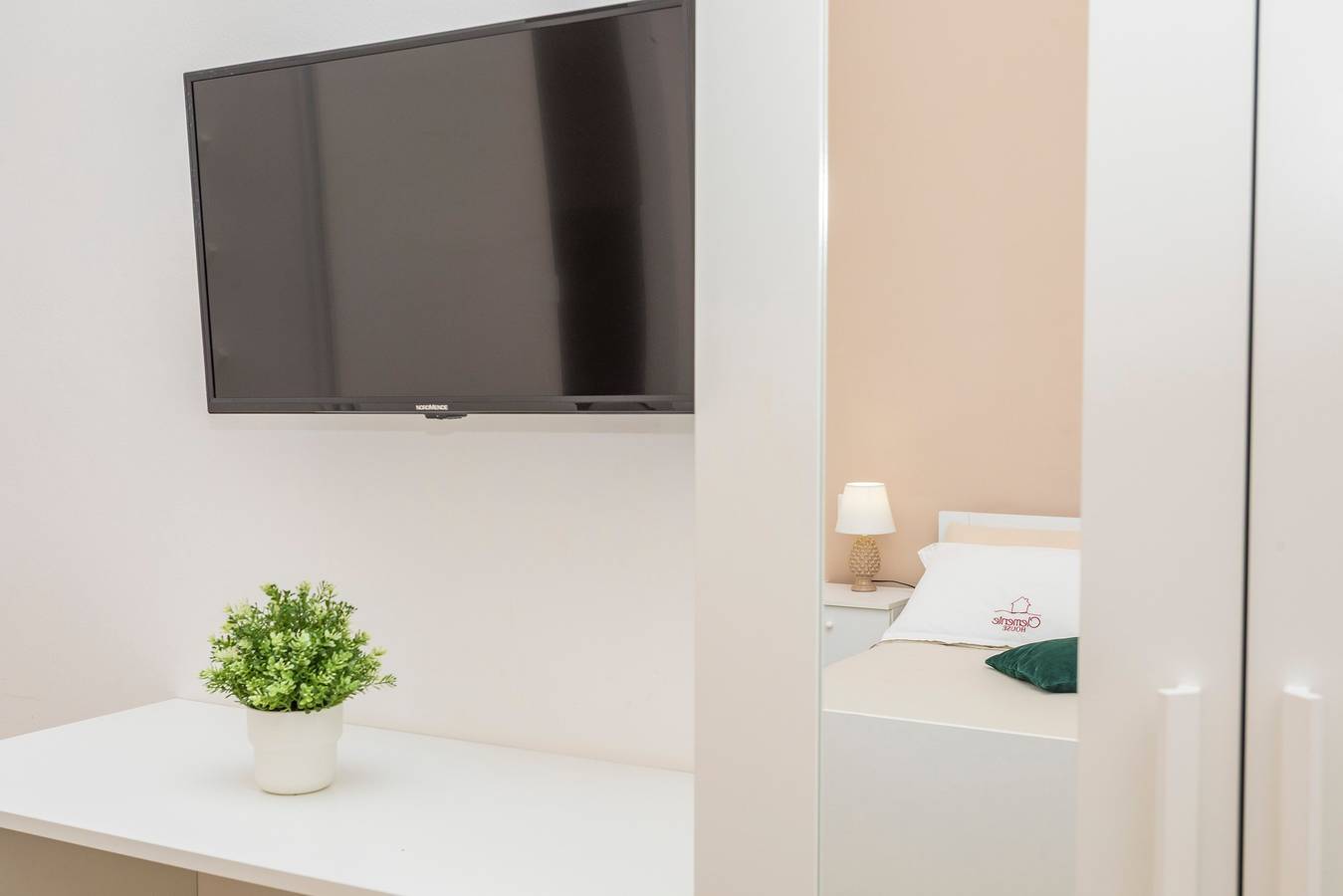 Appartement 'Clemente House Catania Elegante' met Balkon, Wi-Fi en Airconditioning, foto 6