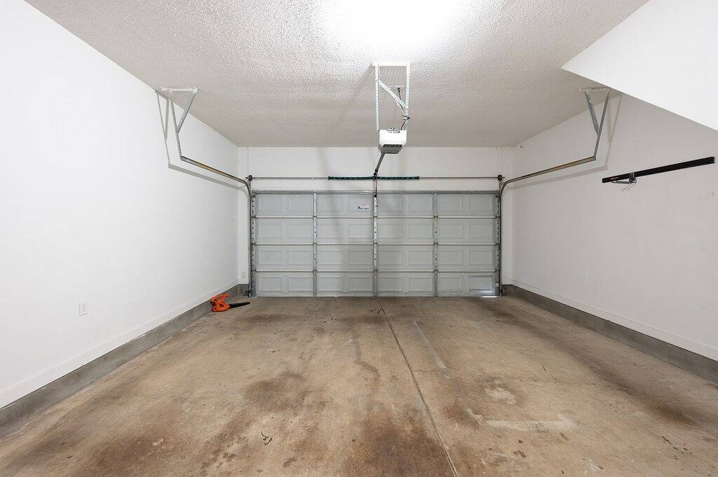 Relax in a Spacious 3 Bedroom + Office- Mud Island/Downtown in Memphis, Tennessee