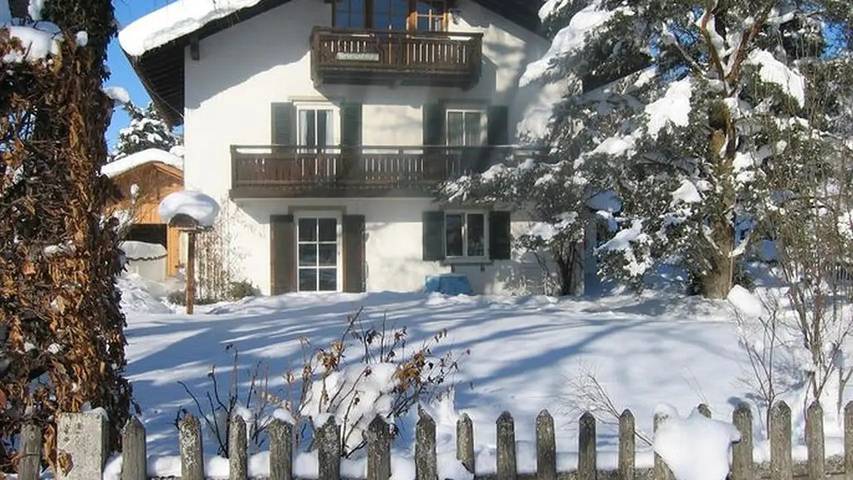 Ferienwohnung für 3 Personen, mit Balkon in Unterammergau - 2
