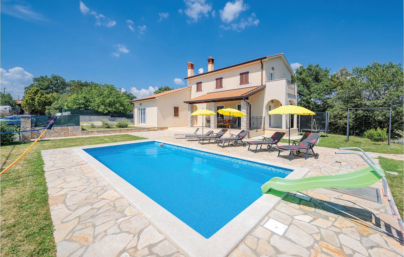 Ferienhaus für 8 Personen mit Terrasse in Gračišće, Zentralistrien