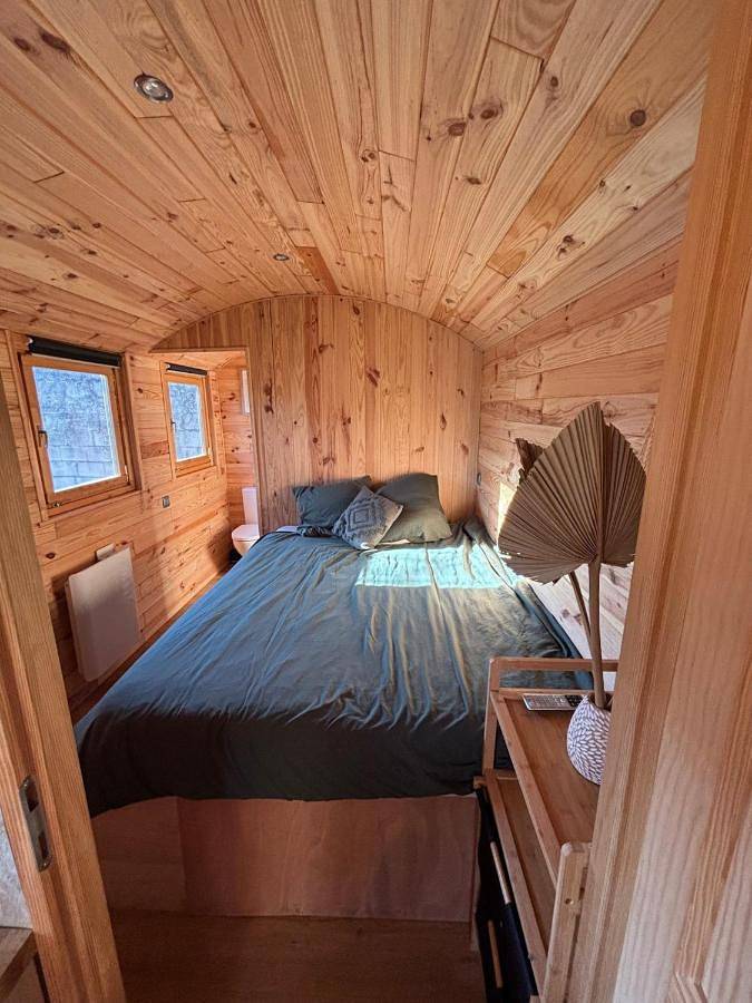 Gîte pour 4 personnes, avec balcon et jardin à Saintes - 4