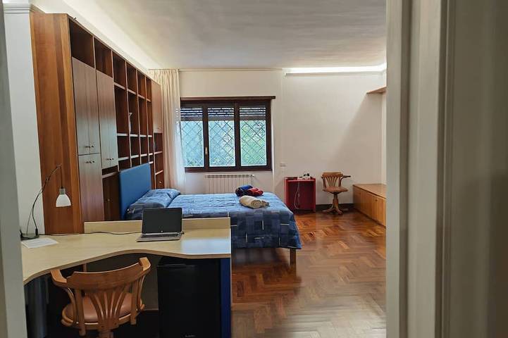 Bed and breakfast for 3 people, with garden and hot tub - 1