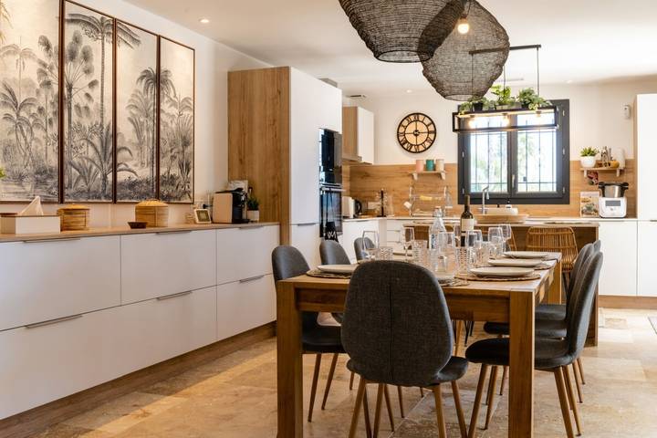 Location de vacances pour 10 personnes, avec piscine et jardin au Grau-d'Agde - 4