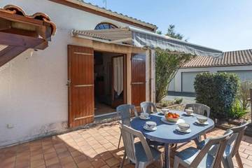 Location de vacances pour 5 personnes, avec balcon/terrasse et terrasse dans Plage des Nonnes