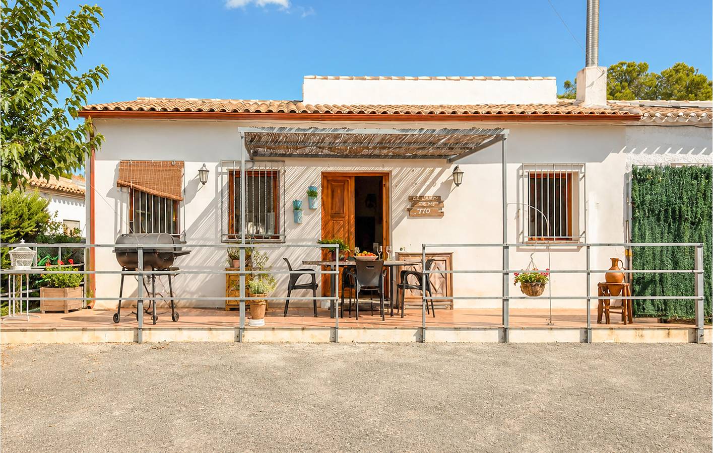 Gemütliche Wohnung mit WLAN, Klimaanlage, Pool und Parkplatz in Abarán, Murcia Binnenland