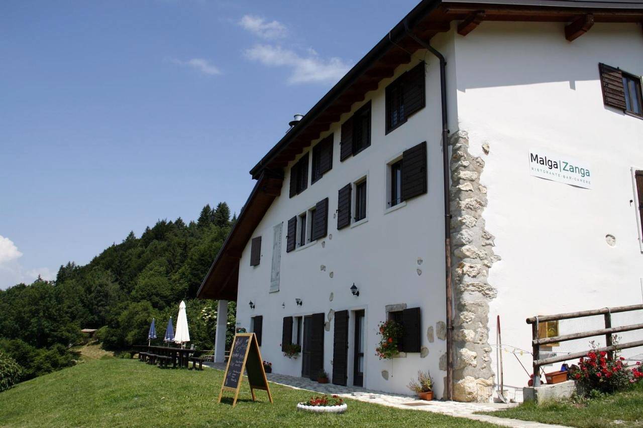 Trentino in malga: Malga Zanga in Arco, Prealpi Gardesane