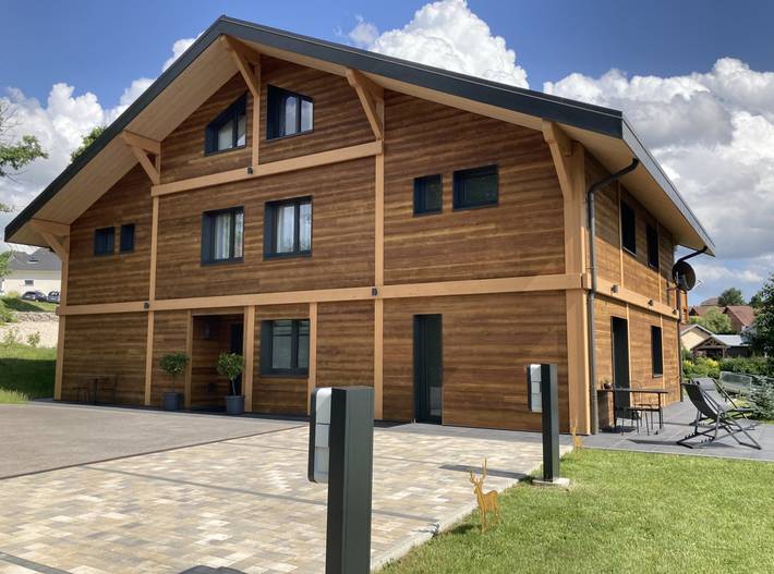 Gîte pour 15 personnes, avec sauna ainsi que jardin et terrasse à Les Fourgs - 4