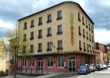 Hôtel pour 2 personnes, avec vue et terrasse, animaux acceptés à Volvic