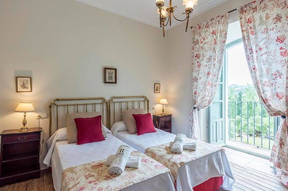 Hda P. Nacional Grazalema by Ruralidays in Grazalema, White Villages