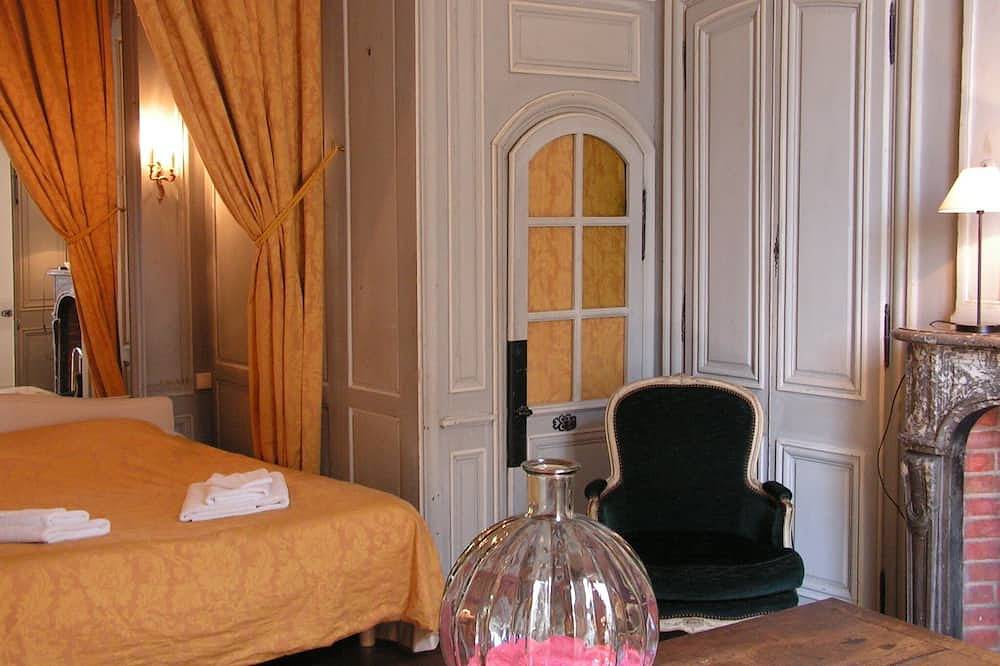Appartement au château avec piscine in Gizeux, Vallée de la Loire