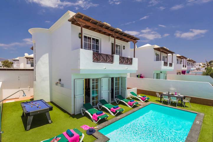 Villa for 6 people, child-friendly in Puerto del Carmen Old Town