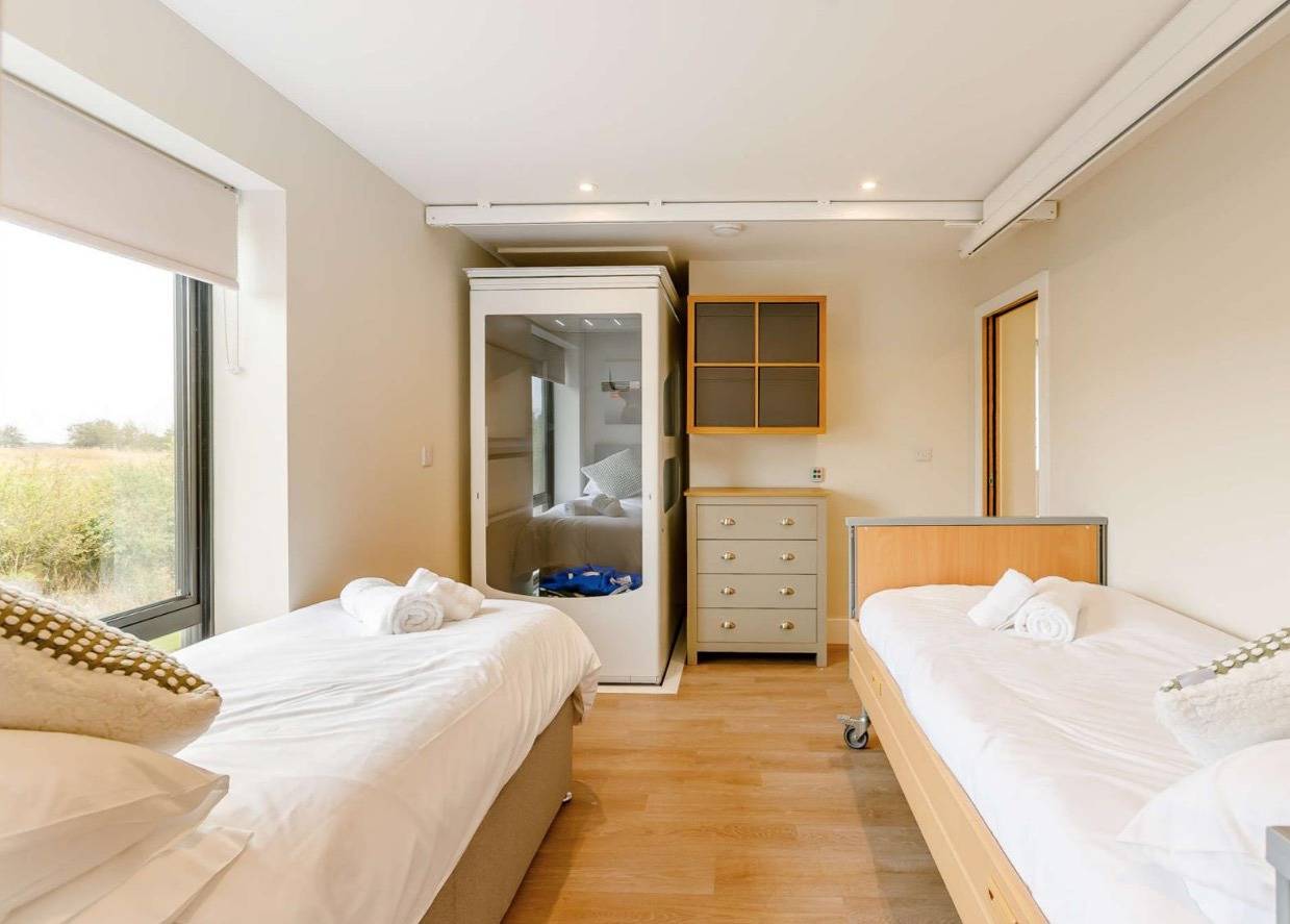 Fully Accessible-Disabled Adapted-Hot Tub-Pets in Warwickshire