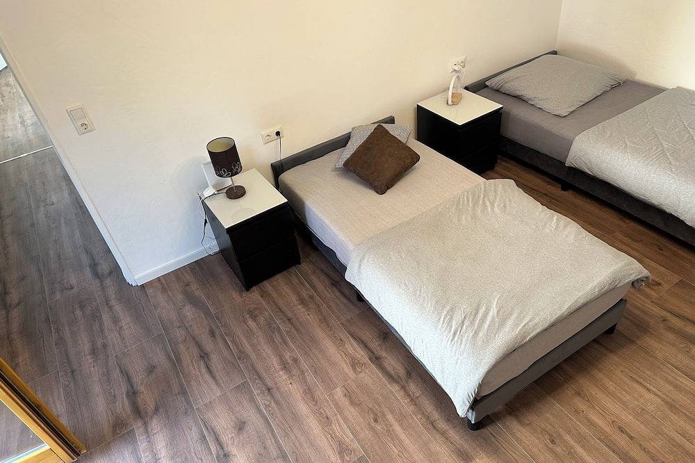 Gästehaus - mit zwei Appartments - Platz für 4 Personen in Groß-Umstadt, Main-Odenwald