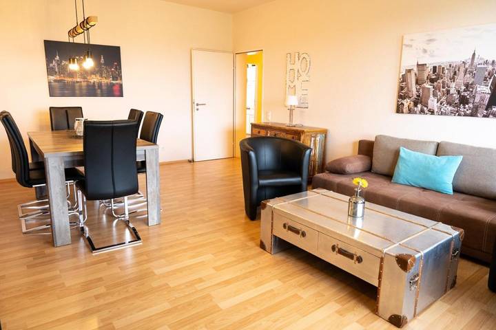 Ferienwohnung für 6 Personen, mit Balkon und Garten sowie Ausblick in Niestetal - 2