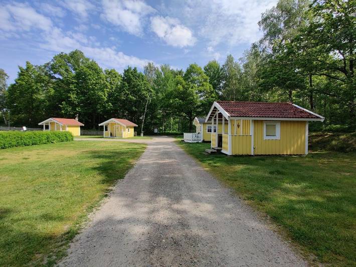 Camping für 4 Personen, mit Ausblick und Garten sowie Seeblick - 1