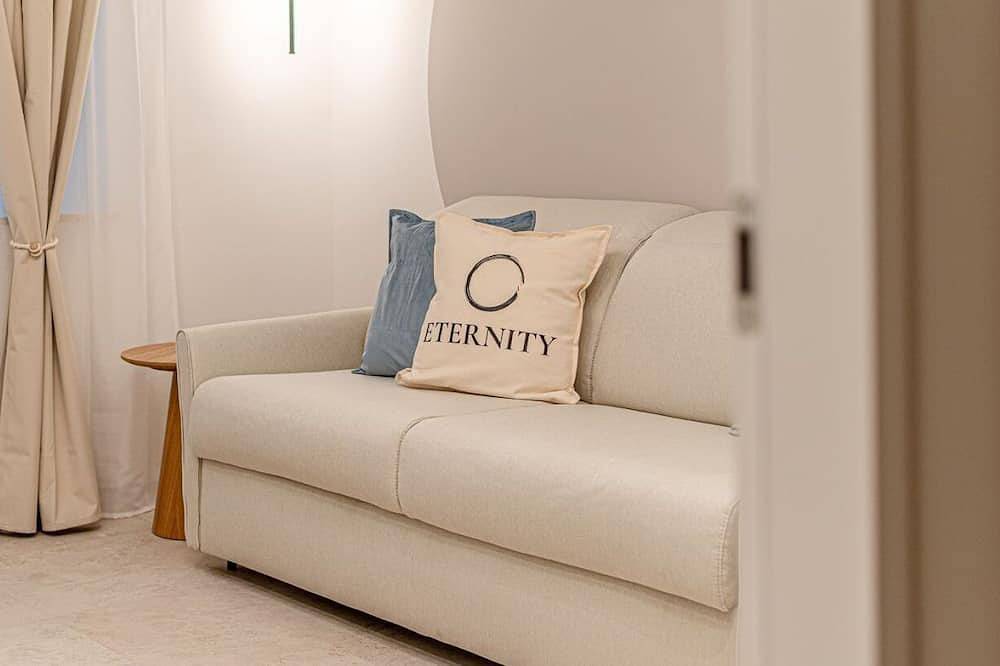 Entire apartment, Infinity Stay - Design & Relax downtown in Civitanova Marche, Adriatic Coast Marken