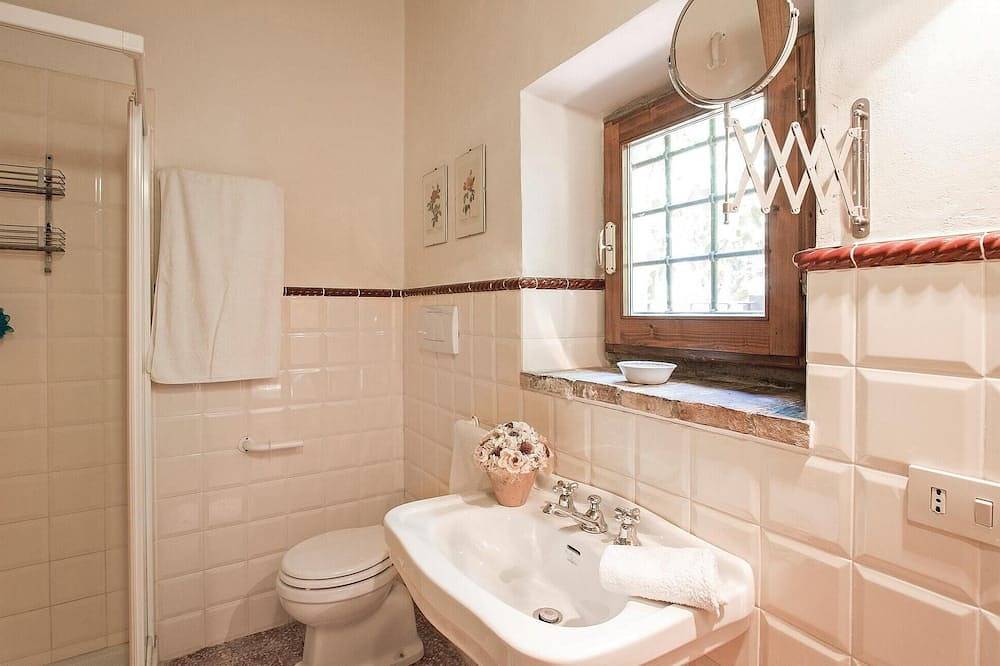 Gorgeous home in Montespertoli Fi in Montespertoli, Chianti