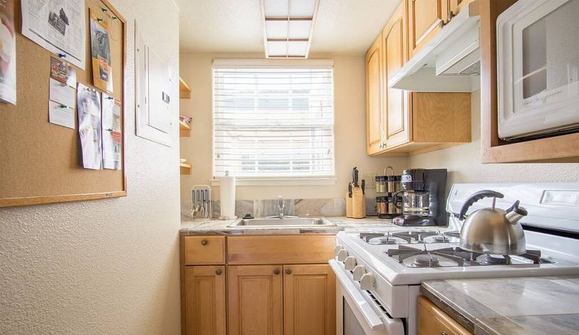 Gîte pour 2 personnes, avec balcon à Monterey - 2