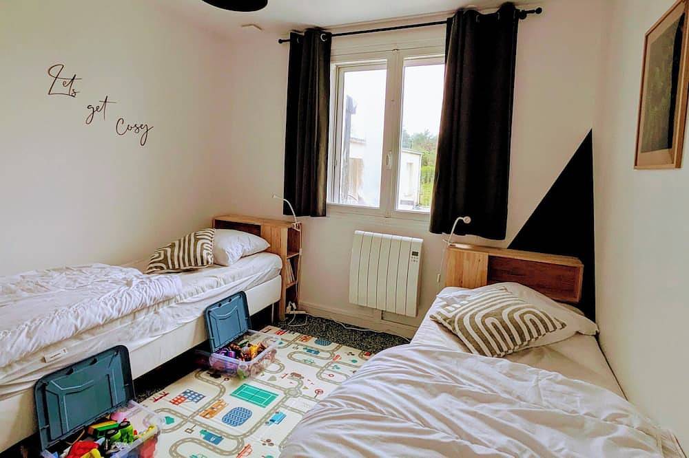 Maison + Annexe - 4 chambres, jardin, balades vélos, à 10 min de la plage in Quend, Région d'Abbeville