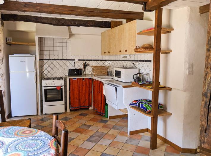 Gîte pour 4 personnes, avec terrasse et jardin à Saint-Jean-du-Bruel - 4