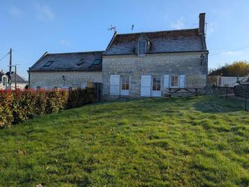 Gîte pour 4 personnes, avec jardin et vue, animaux acceptés à Huismes