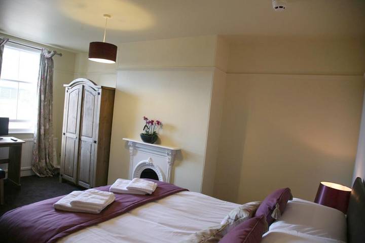 Bed and breakfast for 2 people, with view in York