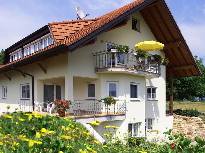 Ganze Ferienwohnung, Weingut Leopold Schätzle - Fewo 1 in Endingen am Kaiserstuhl, Endingen