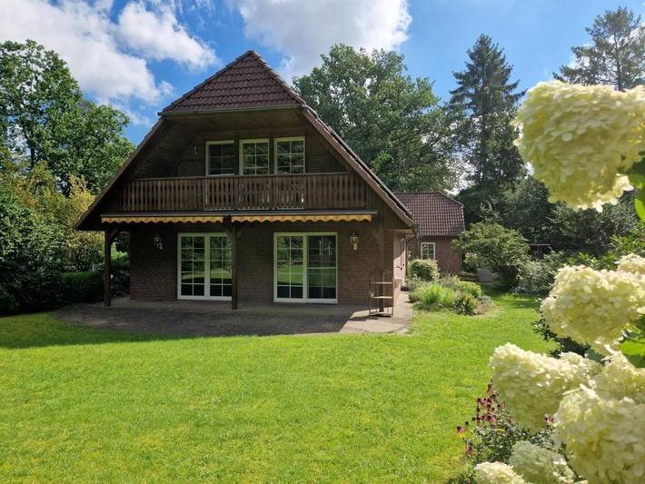 Ferienhaus für 7 Personen, mit Ausblick und Garten - 1