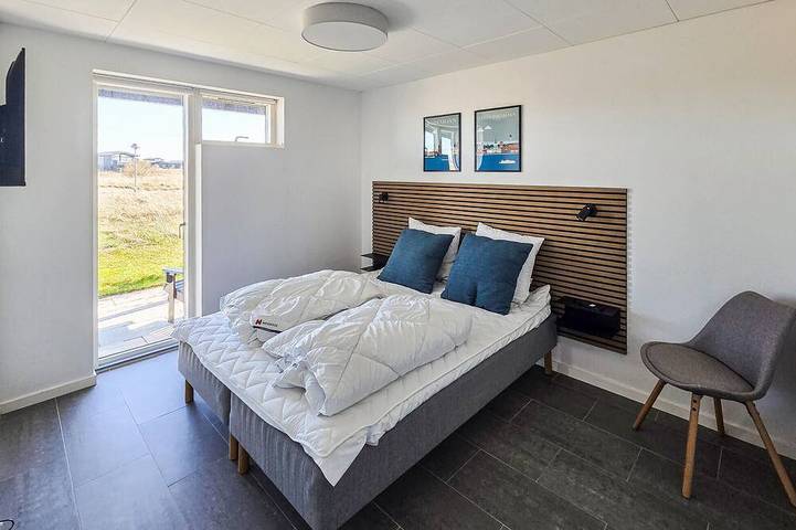 Amazing home in Frederikshavn with house sea view in Nordostjütland