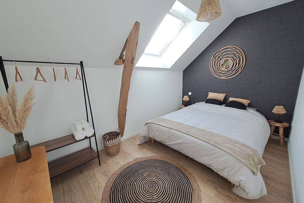 Gîte du Plantagenêt avec piscine privative intérieur chauffée in Rouez, Sarthe