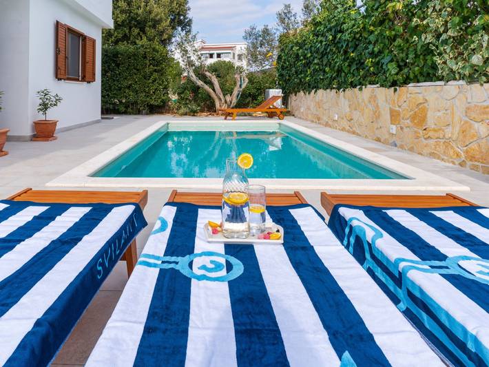 Ferienhaus für 15 Personen, mit Garten in Split - 4