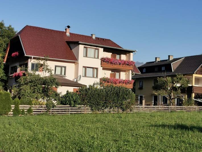 B&B für 2 Personen, mit Balkon und Garten sowie Seeblick in Seeboden