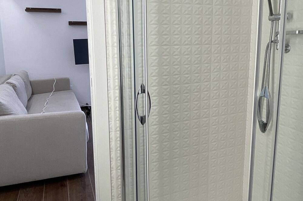 Entire apartment, Loft 53 - Short Term Rentals Italy in Manfredonia, Gargano