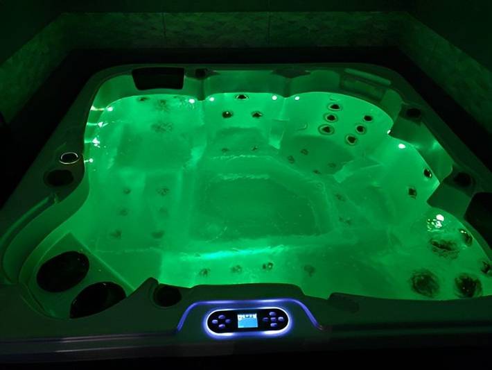 Location de vacances pour 2 personnes, avec sauna et jardin ainsi que jacuzzi et piscine à Beaulieu (Largentière) - 4