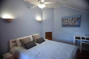 Chambre d’hôte pour 2 personnes, avec jardin à Arles