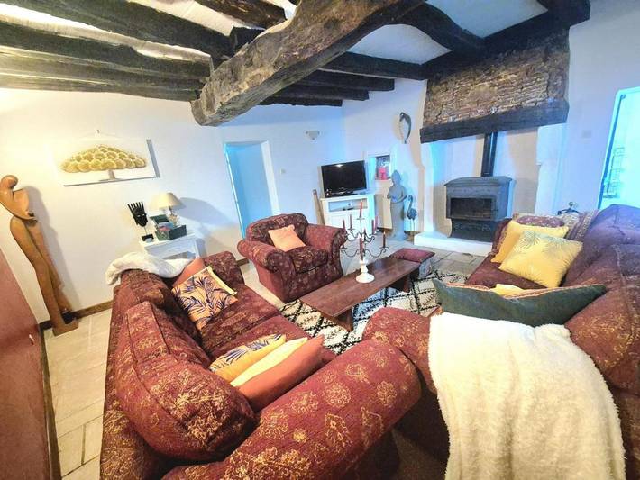 Location de vacances pour 3 personnes, avec jardin à Bourneau - 3