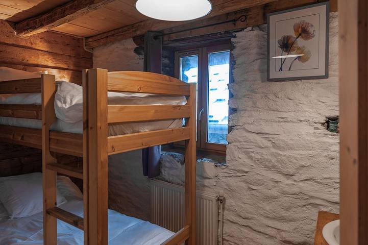 Ein authentisches Zuhause, das die Wärme von Holz und Bergstein vereint. in Saint-Martin-de-Belleville, Vanoise-Massiv