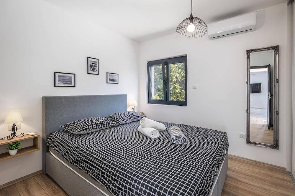 Apartamento entero, Bonito apartamento de 2 dormitorios en. in Dramalj, Condado de Primorje-Gorski Kotar