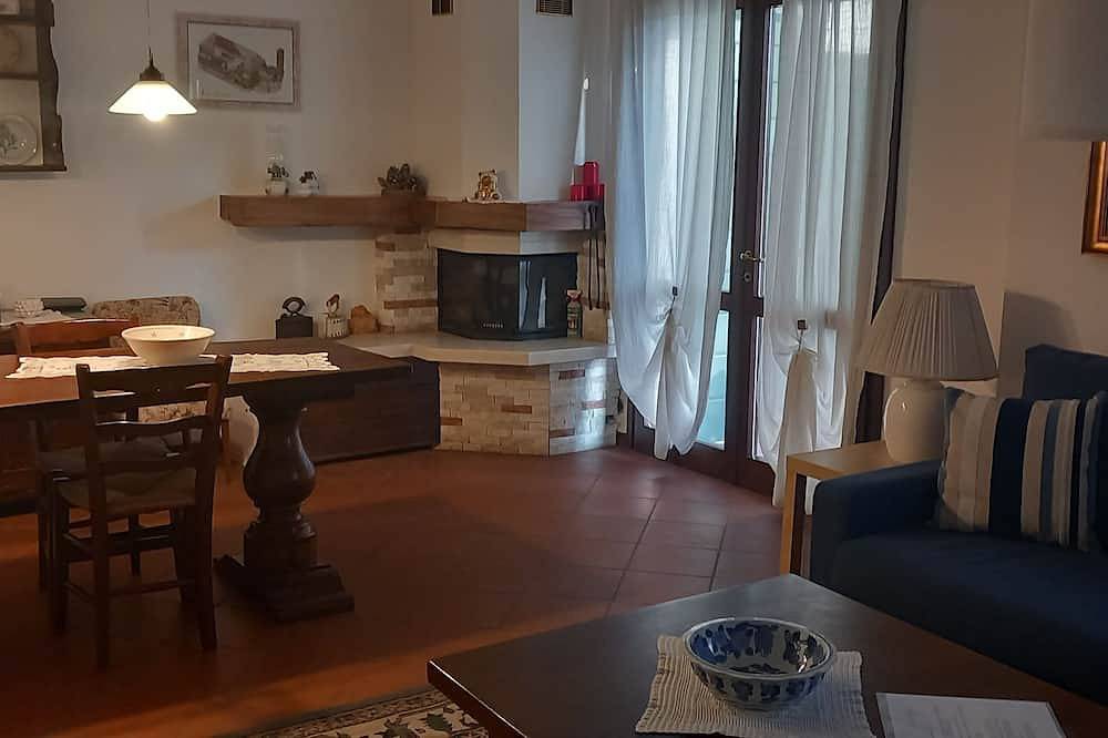 Ferienhaus mit Pool in der Nähe von Padua und Venedig in Rovolon, Euganeische Hügel