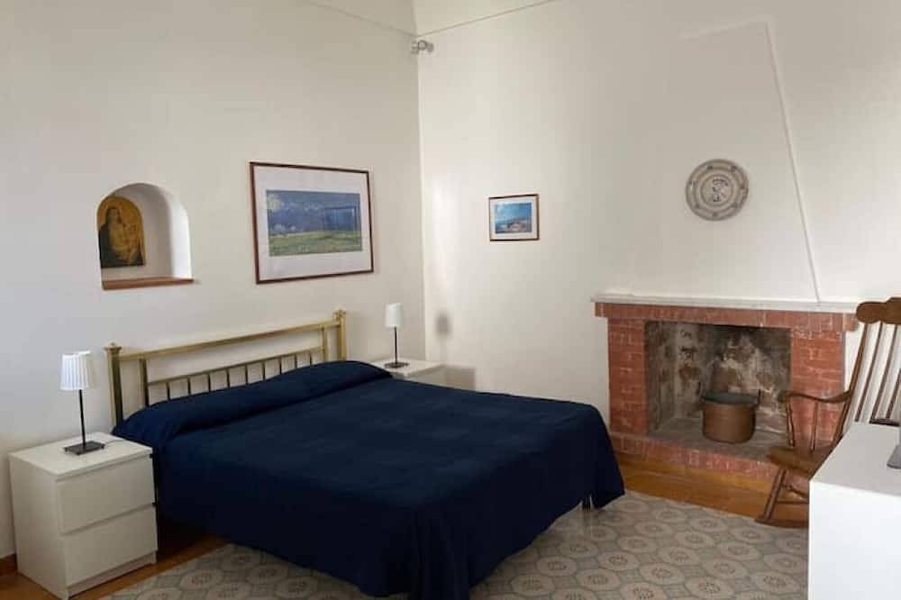 Apartamento entero, Meta di Sorrento - Room on courtyard Pollio in Meta, Provincia de Nápoles