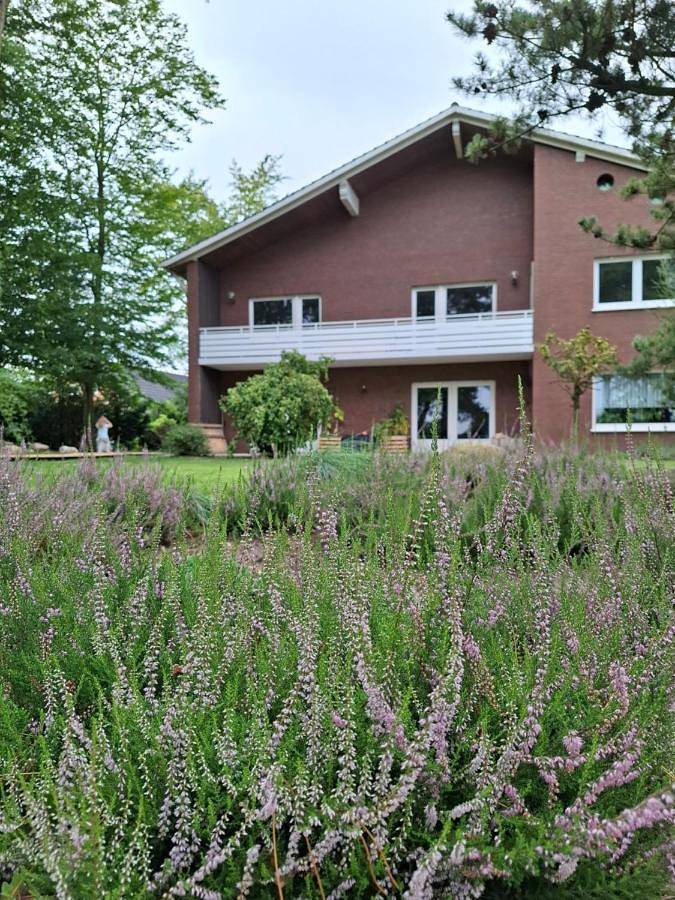 Ferienhaus für 4 Personen, mit Balkon und Terrasse sowie Garten und Sauna in Lastrup